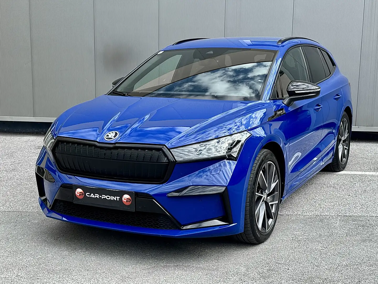 Skoda Enyaq iV 80 82kWh Sportline Blau - 1