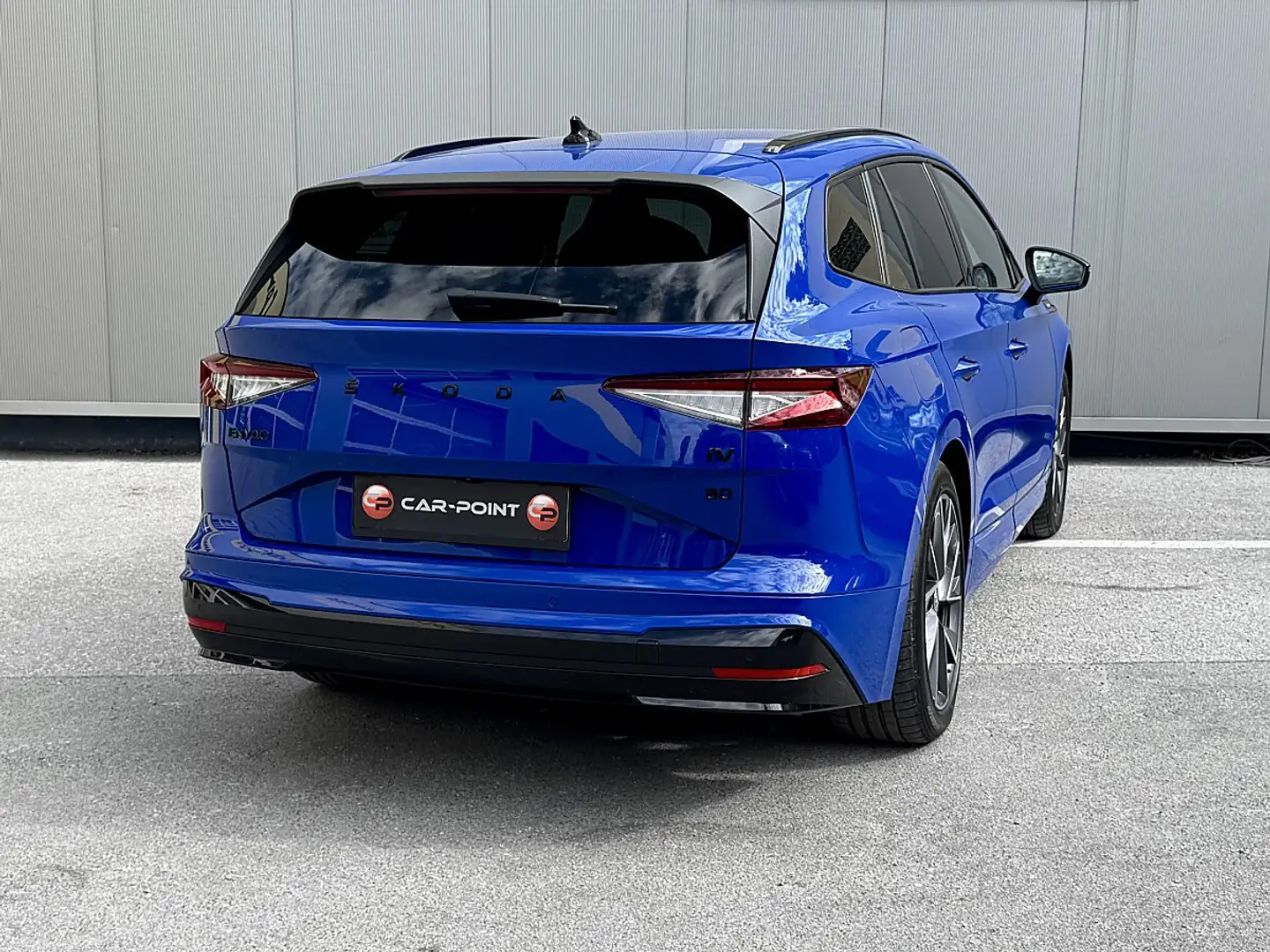 Skoda Enyaq iV 80 82kWh Sportline Blau - 2