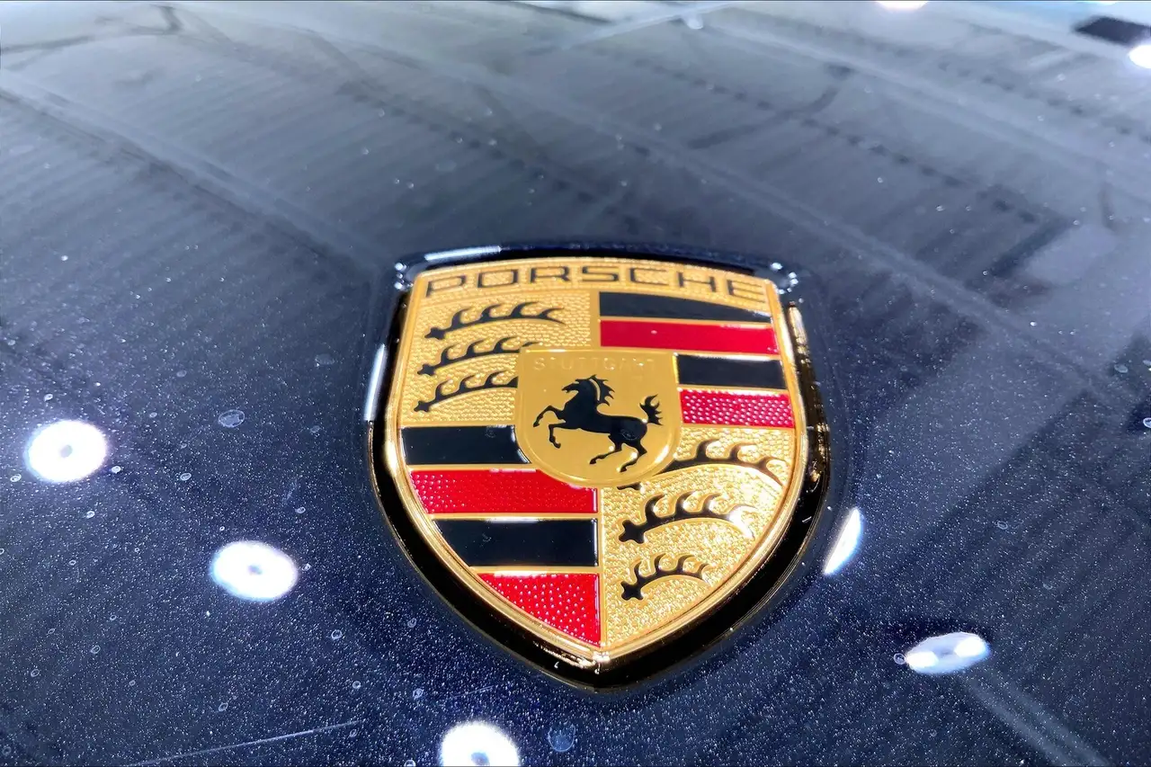 Porsche Macan снимка Porsche Macan