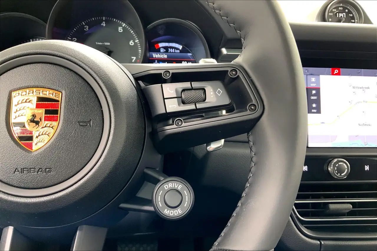 Porsche Macan снимка Porsche Macan