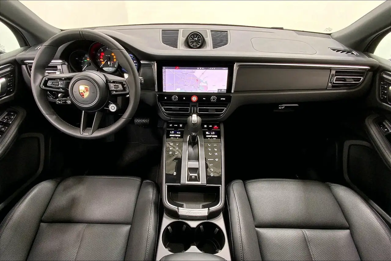 Porsche Macan снимка Porsche Macan