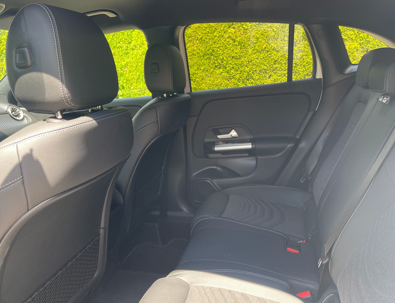 Mercedes-Benz GLA 200 Edition Progressive 360 Kamera Keyless — photo 15
