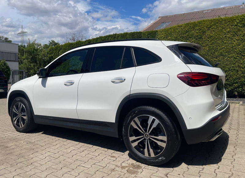 Mercedes-Benz GLA 200 Edition Progressive 360 Kamera Keyless — photo 5
