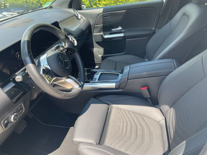 Mercedes-Benz GLA 200 Edition Progressive 360 Kamera Keyless — photo 8