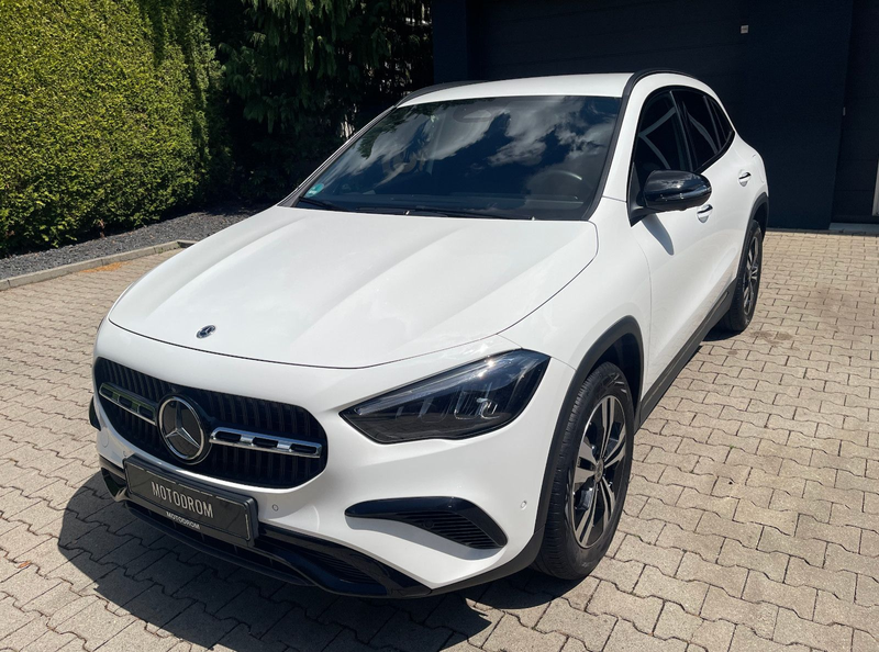 Mercedes-Benz GLA 200 Edition Progressive 360 Kamera Keyless — photo 3