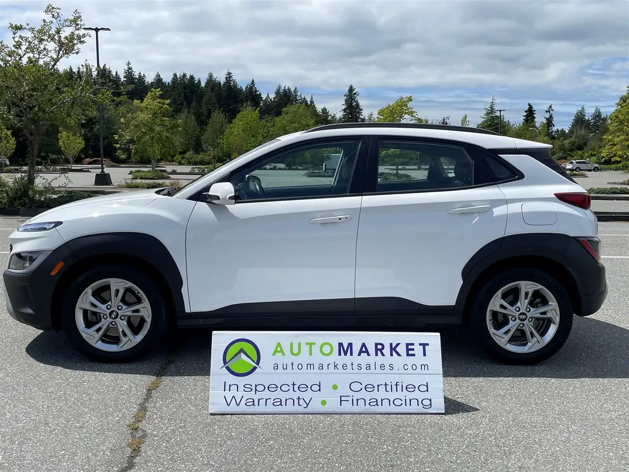 Hyundai KONA снимка Hyundai KONA