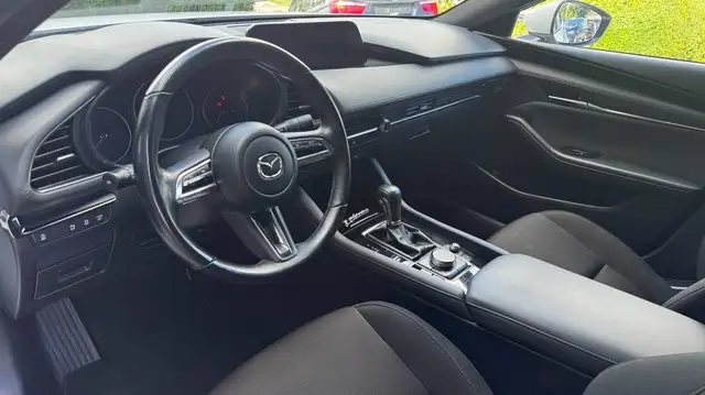 Mazda Basis view 15