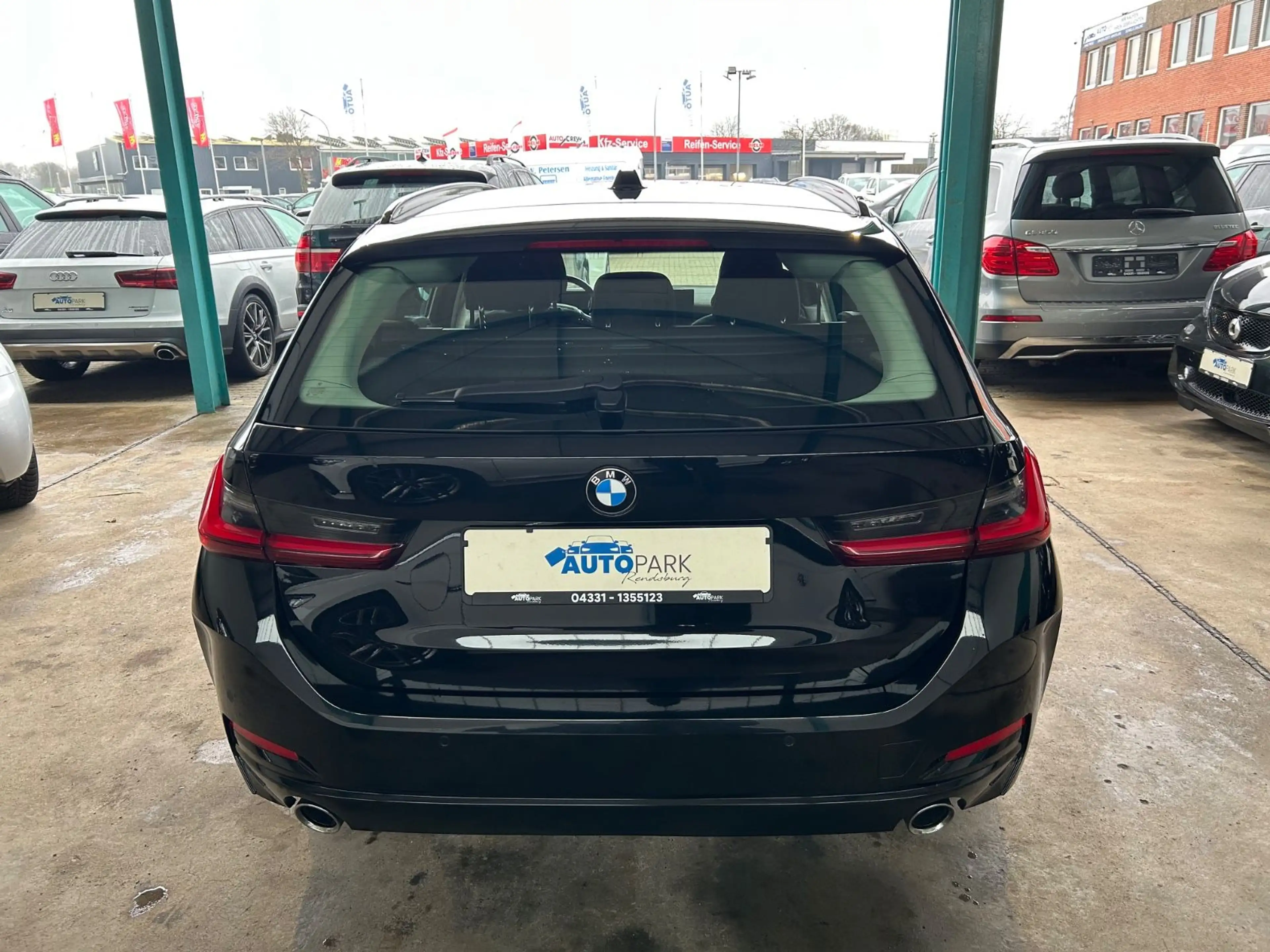 BMW 318 d Touring*Automatik*Navi*LED*Digitales Kombi — photo 5