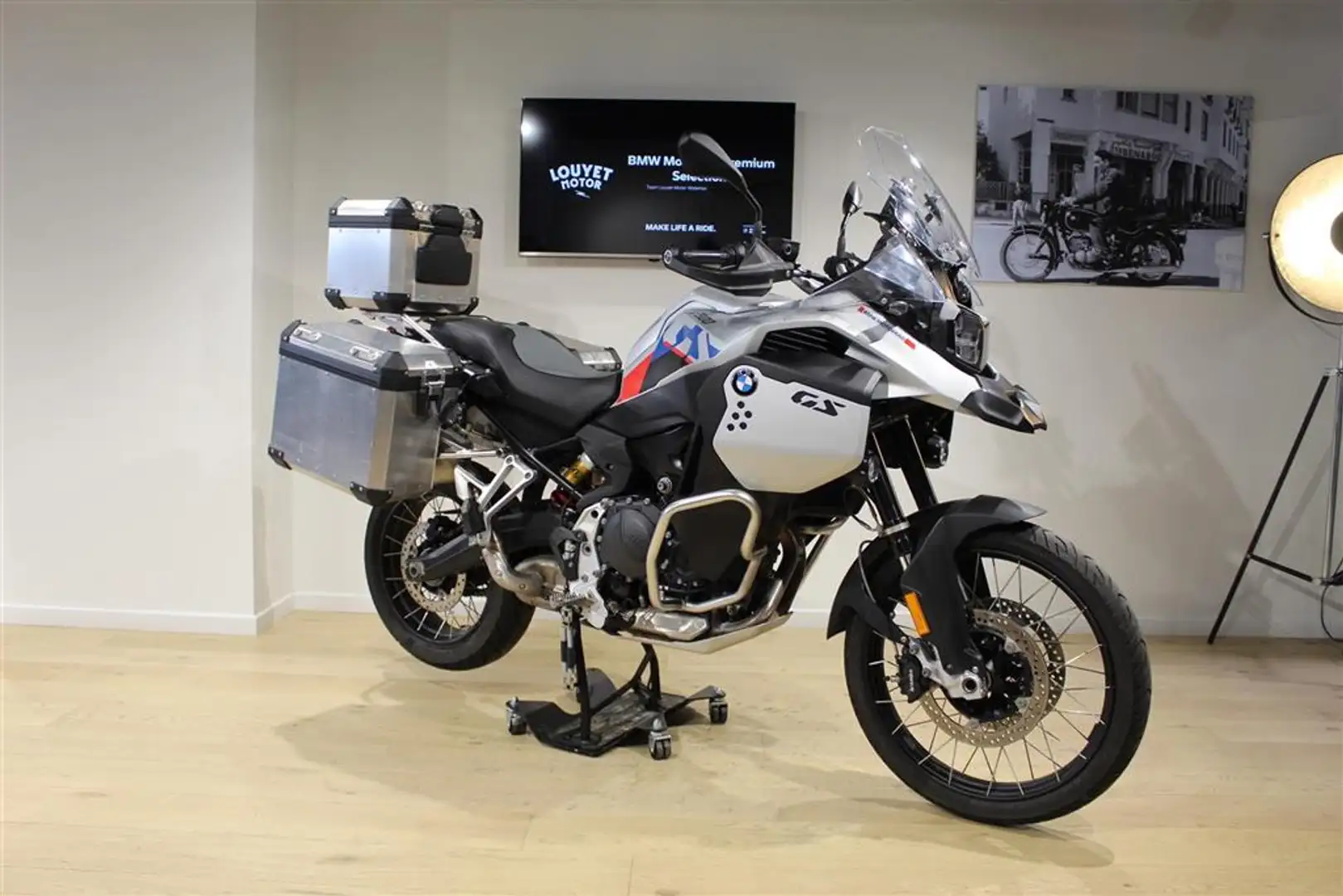 BMW F 900 GS Adventure 0 - 1