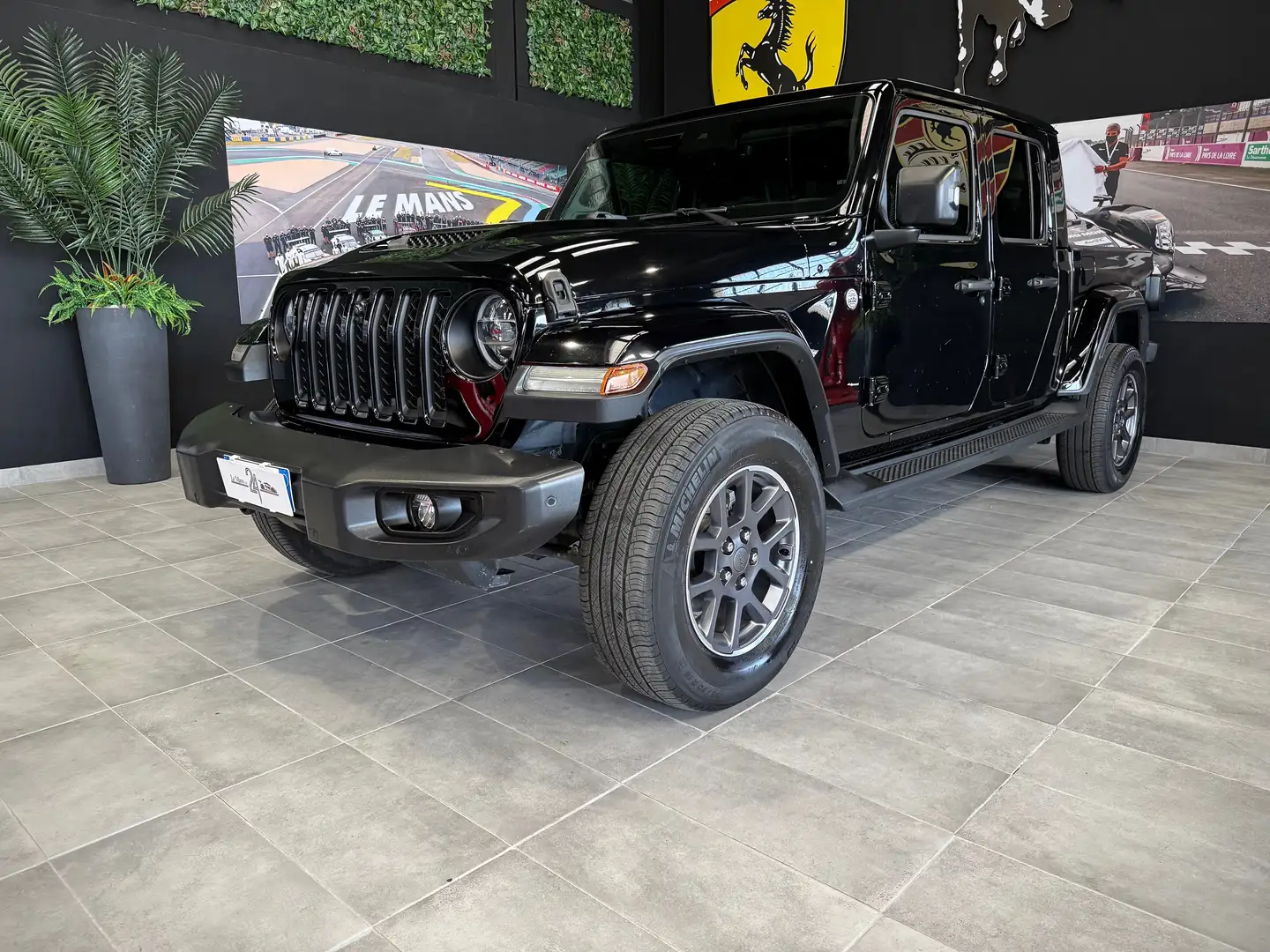 Jeep Gladiator 3.0 V6 Overland *I.V.A.22%* 4wd auto Noir - 1