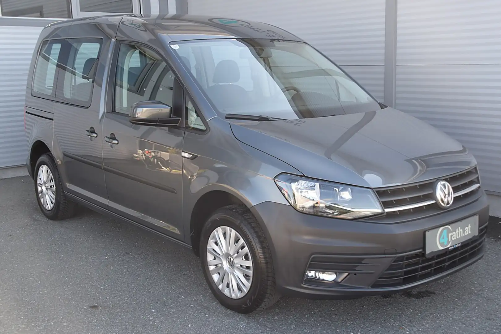 Volkswagen Caddy Kombi 2,0 TDI NAVI / NETTO: 14.900 € Grau - 2