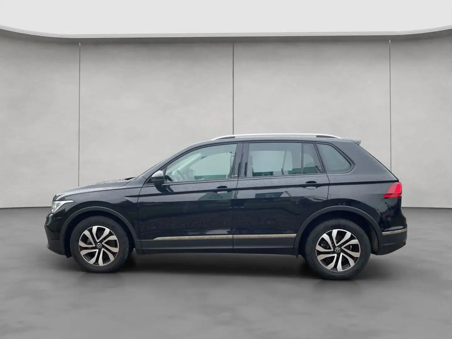 Volkswagen Tiguan 1.5 TSI OPF DSG Life Navi RFK GJR Schwarz - 2