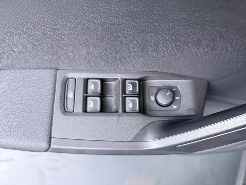 SEAT Arona 1.0 TSI Style Business Connect Airco- — photo 13