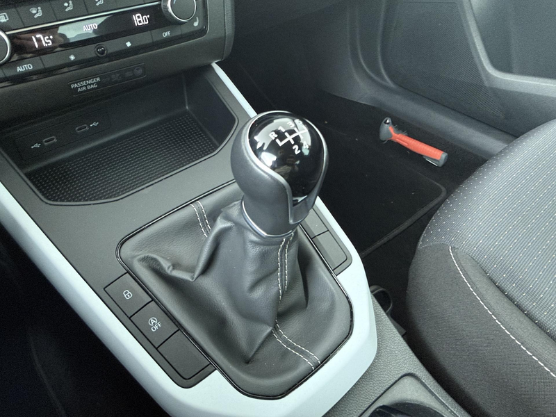 SEAT Arona 1.0 TSI Style Business Connect Airco- — photo 20