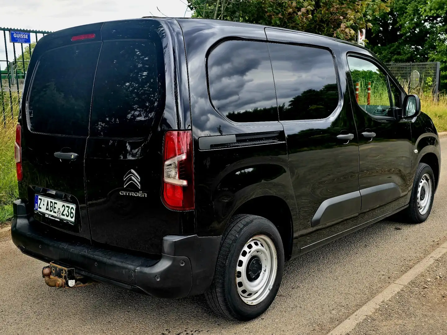 Citroen Berlingo 1.5HDi * 3 PLACES * AIRCO * NAVI * GARANTIE * * Noir - 2