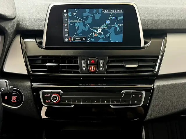 BMW 2 Series view 7