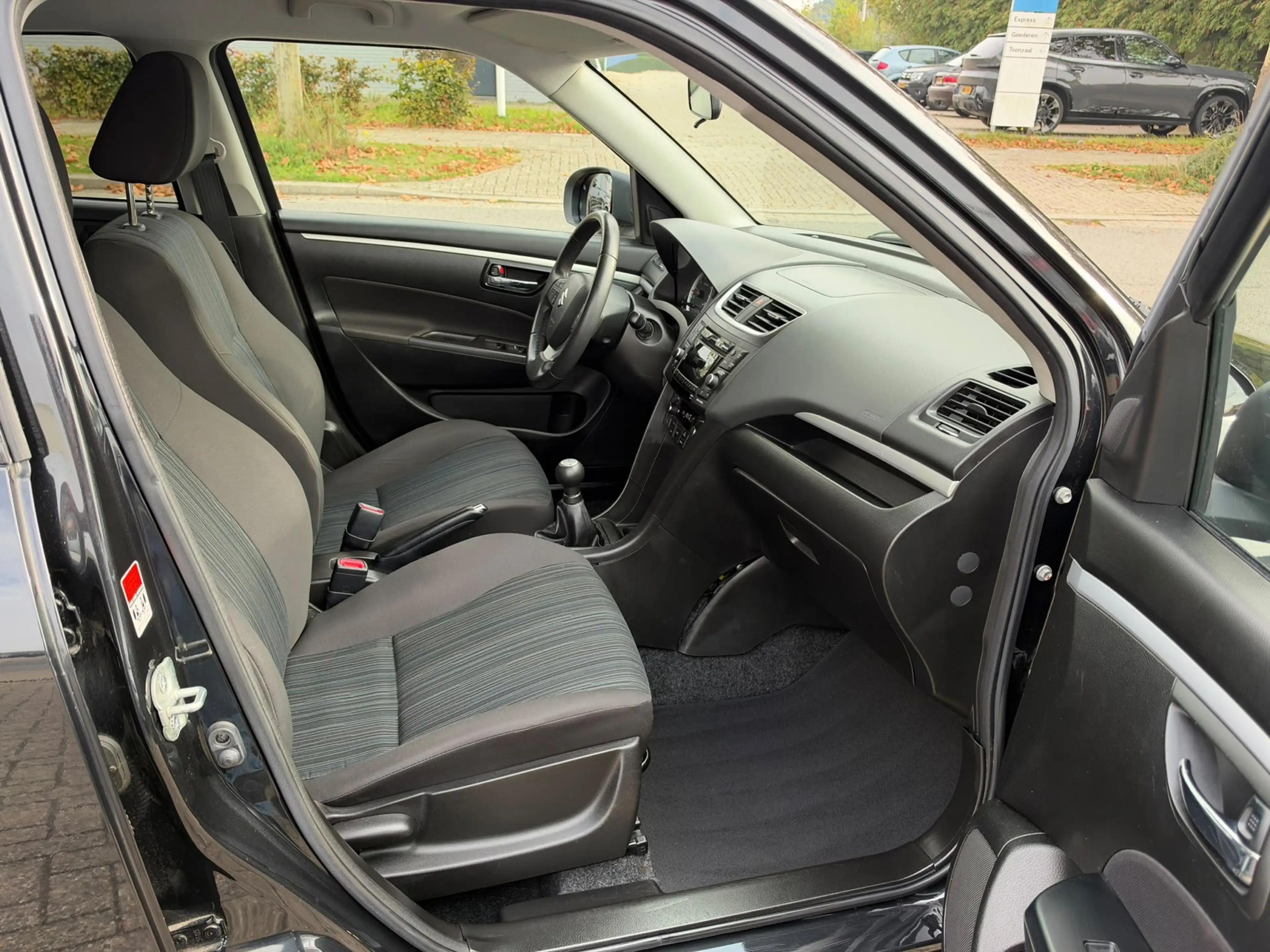 Suzuki Swift 1.2 S-Edition EASSS Airco, NAP, Nette auto, APK 10 — photo 12
