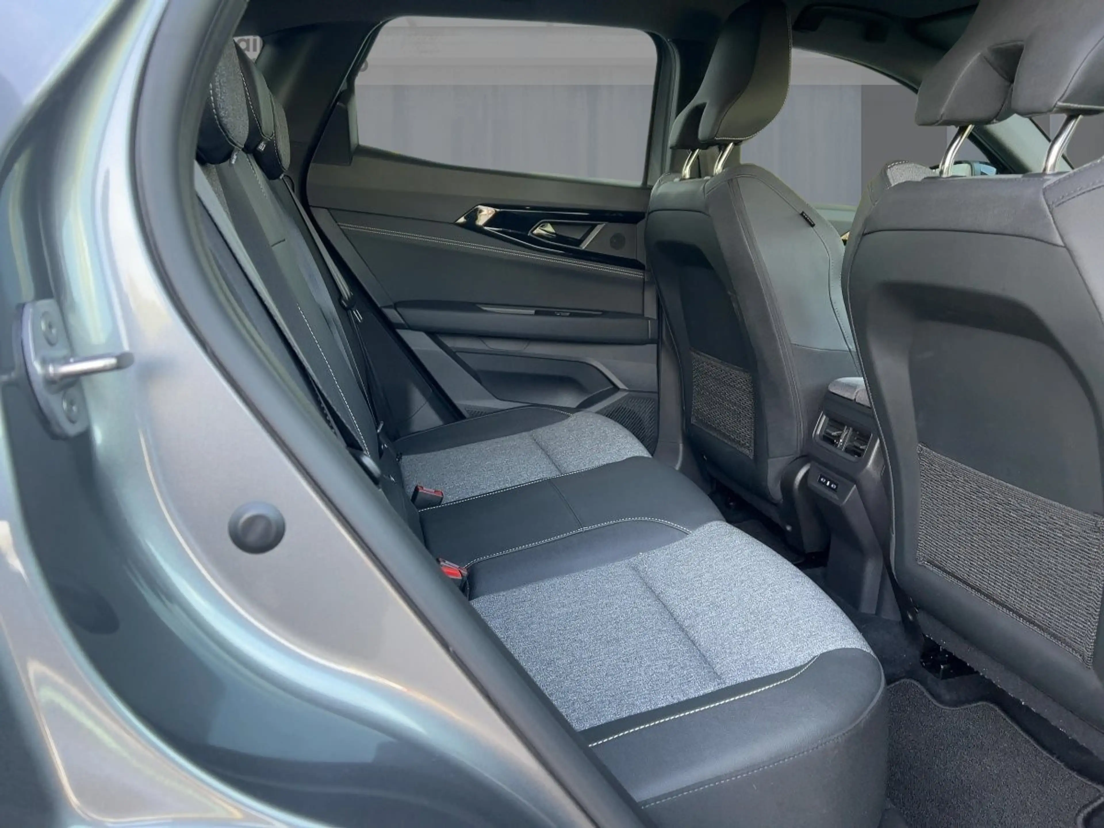 Renault Austral Evolution Full Hybrid E-Tech 200 — photo 9