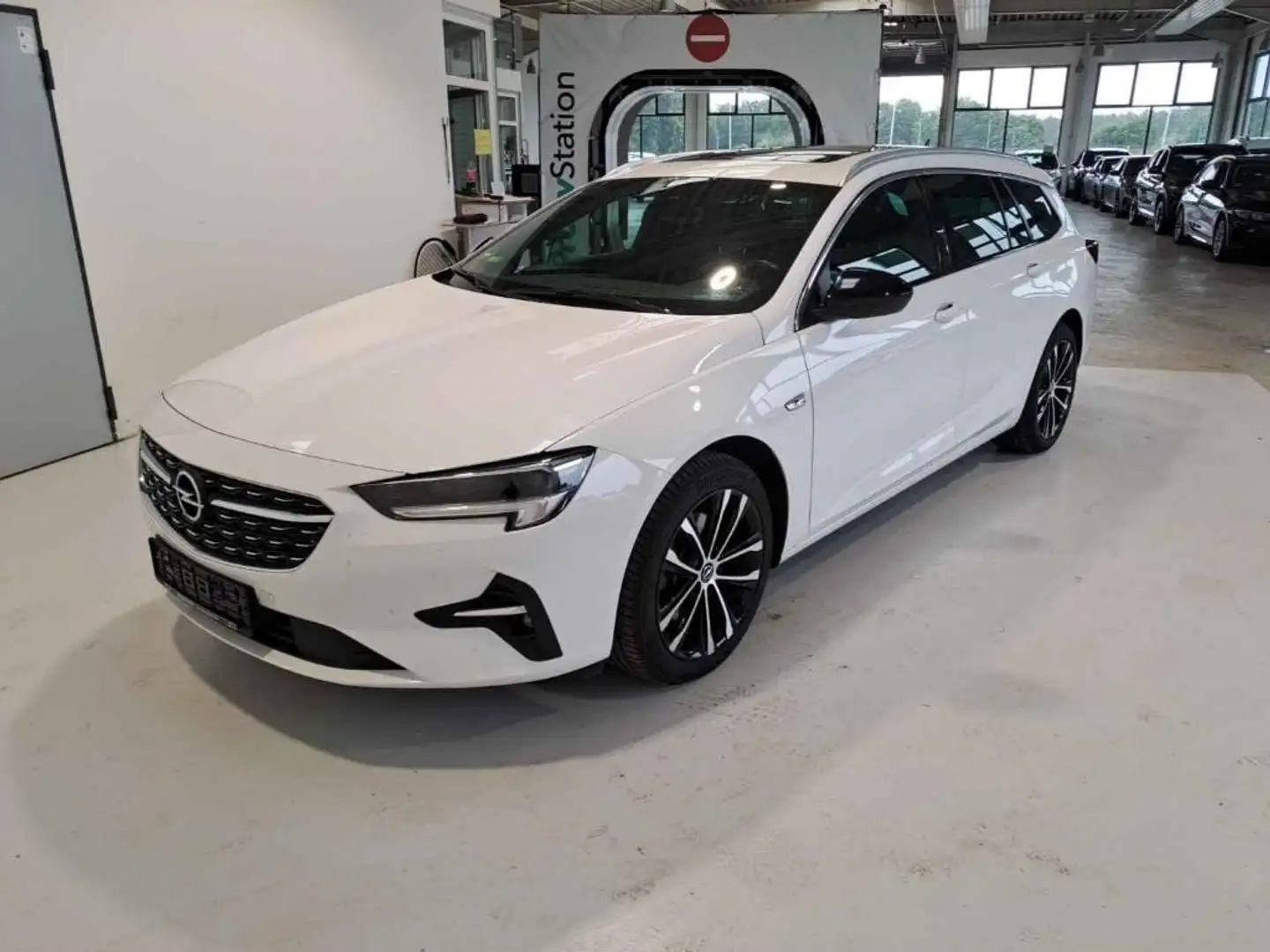 Opel Insignia Ultimate *1.Hand*AHK* Weiß - 1