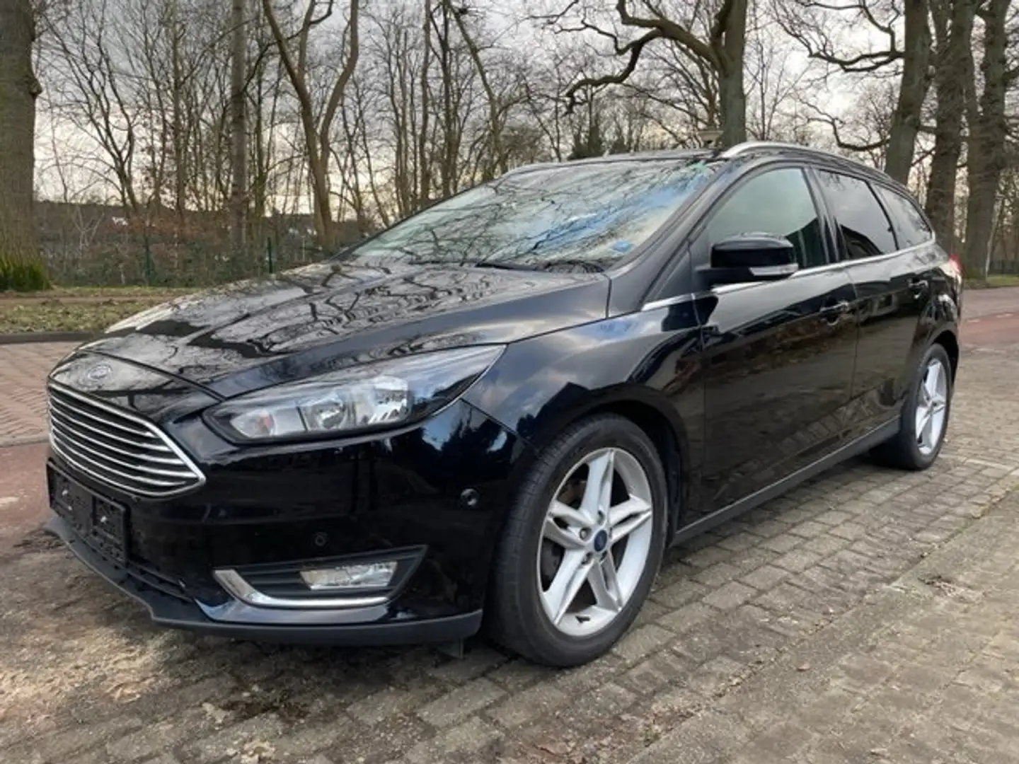 Ford Focus 1.0 ECOBOOST 125 PS Noir - 1