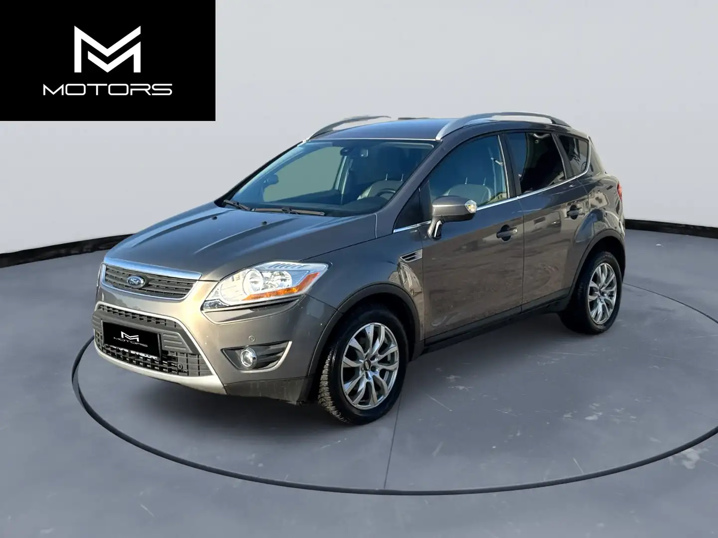 Ford Kuga Trend Brun - 1