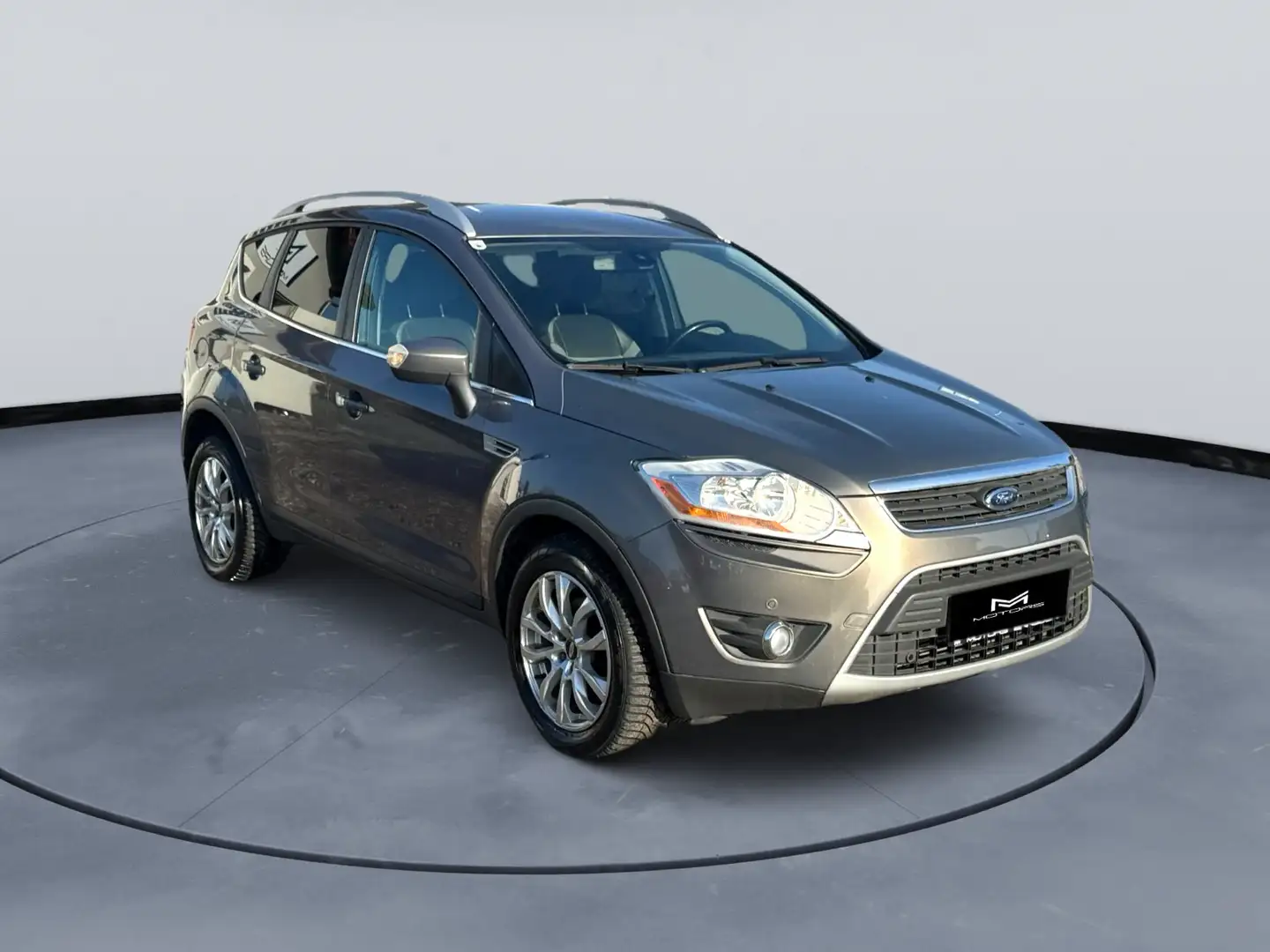 Ford Kuga Trend Brun - 2