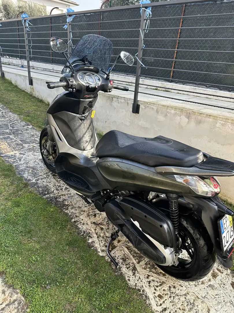 Piaggio Beverly 350 Sport Touring - 1