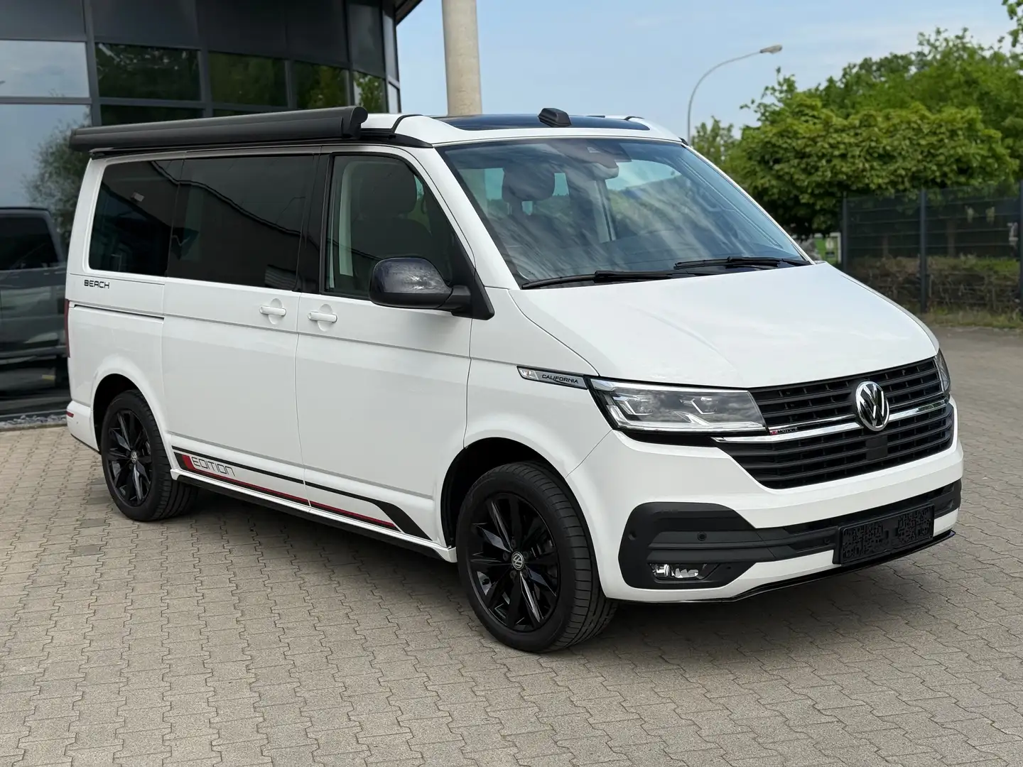 Volkswagen T6.1 California California Beach Tour Edition 4Motion Sport ACC 18 Weiß - 1