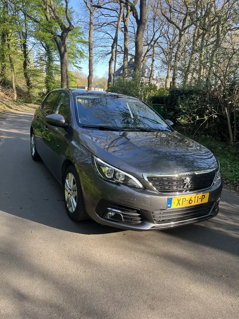 Peugeot 308 1.2 PureTech 110 pK 2019 grijs, panoramadak - 2