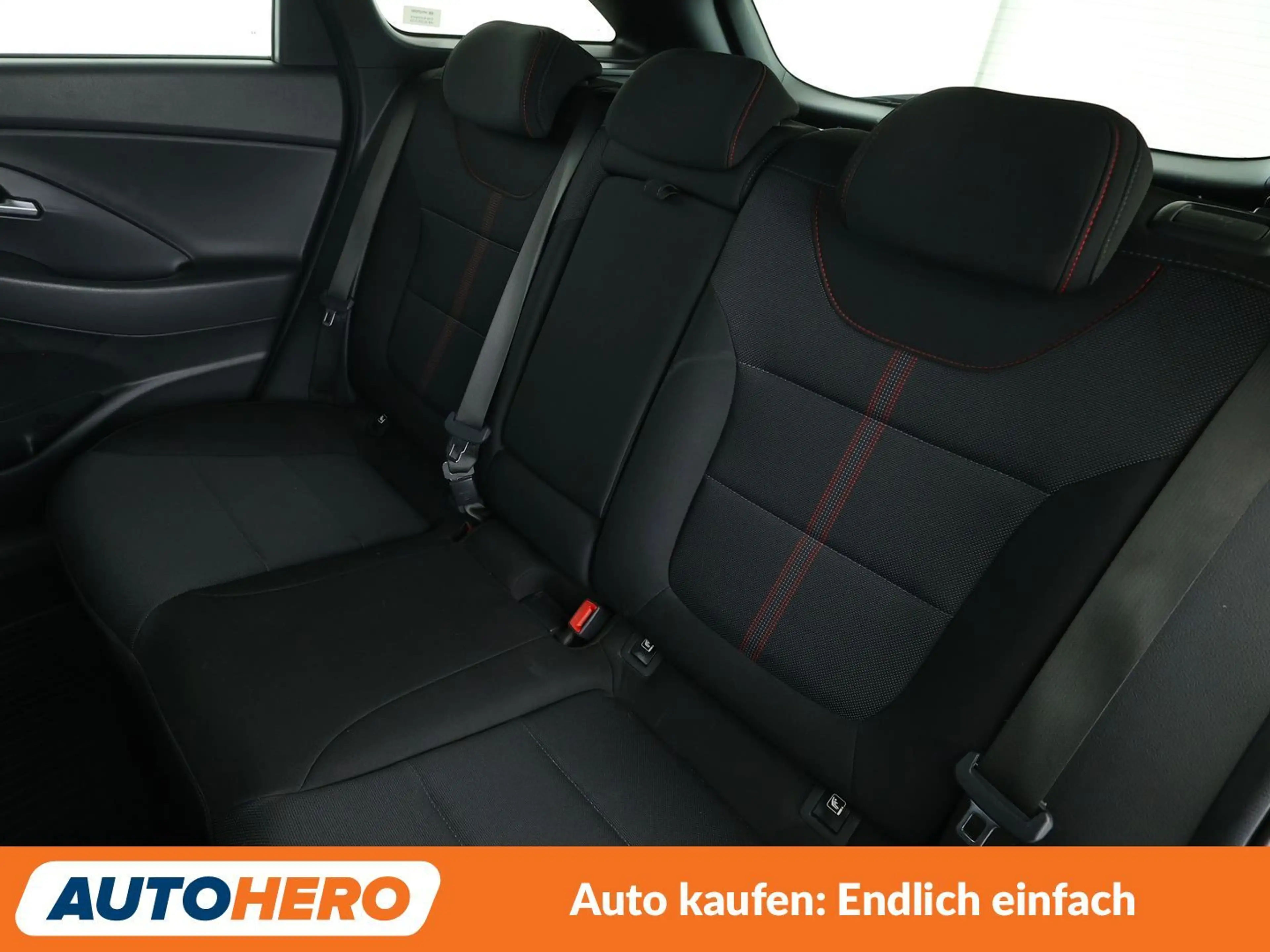 Hyundai i30 1.5 T-GDI Mild-Hybrid N Line*NAVI*LED*TEMPO*CAM* — photo 14