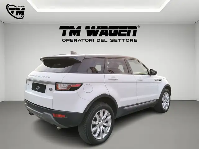 Land Rover Range Rover Evoque view 4
