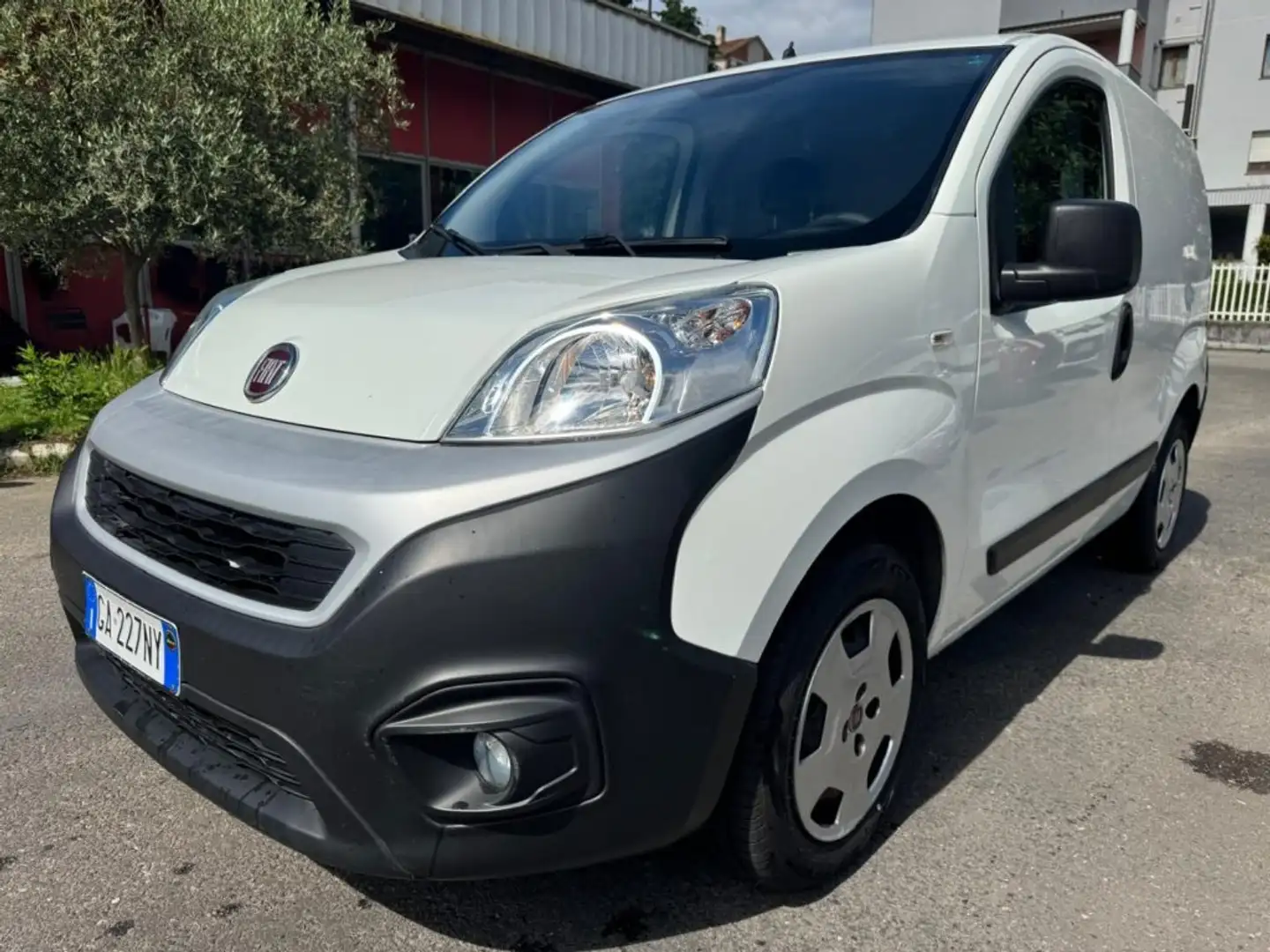 Fiat Fiorino 1.3 MJT 95CV Cargo SX Fehér - 1