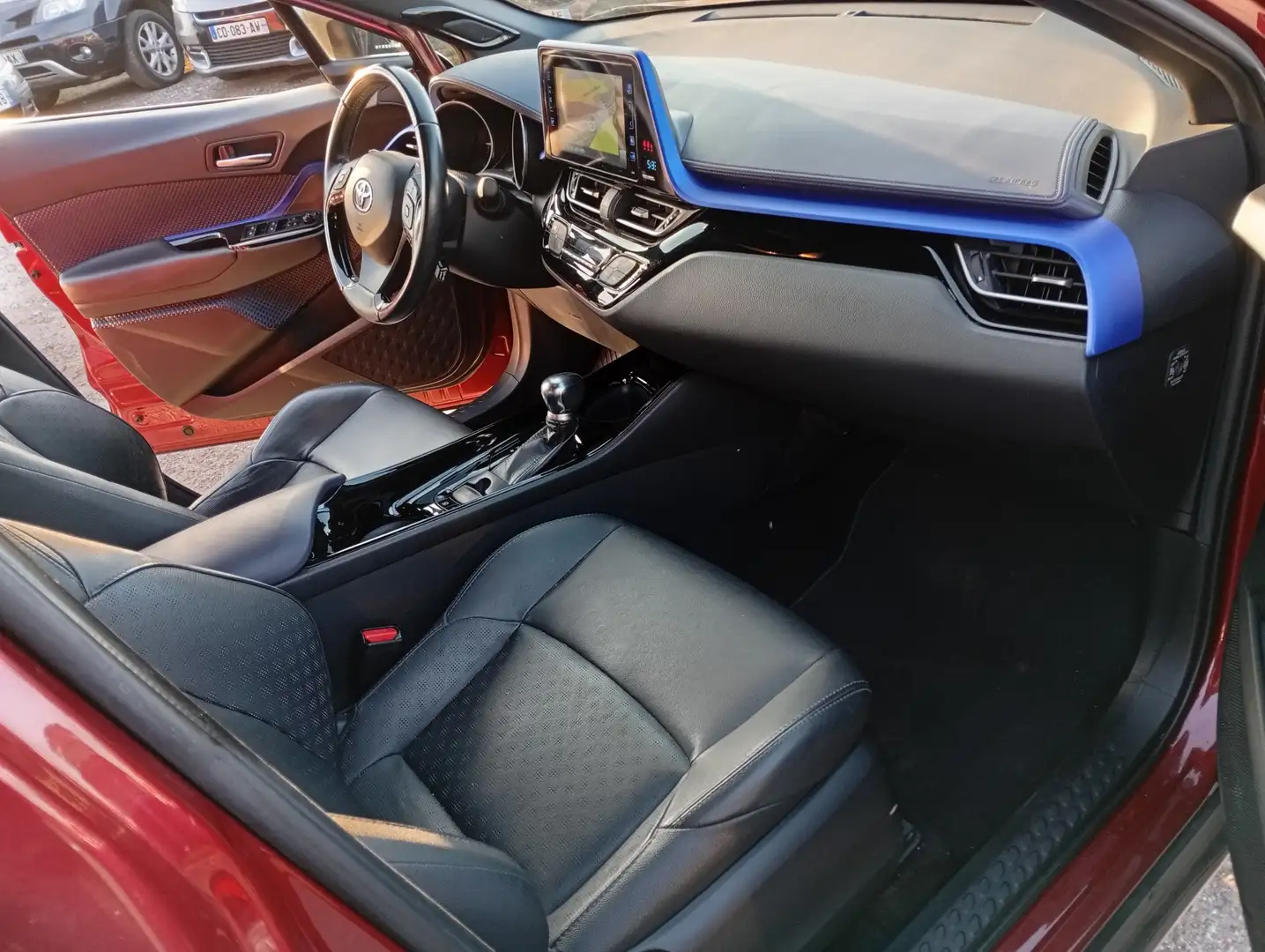 Toyota C-HR 122 ch Turbo CVT  Dynamic - 2