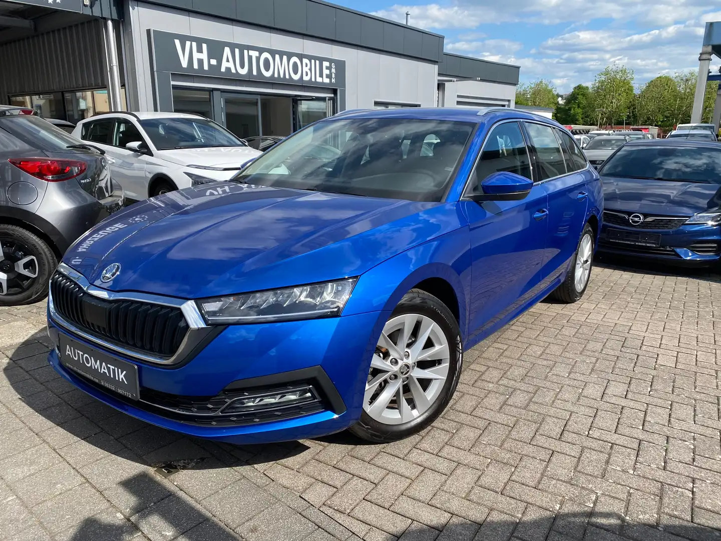 Skoda Octavia 1.5DSG*elektr.Heckklappe*DigiCockpit*NAVI*3Z.Klima Blau - 1