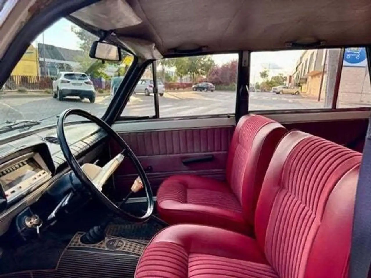 SEAT 124, foto 10