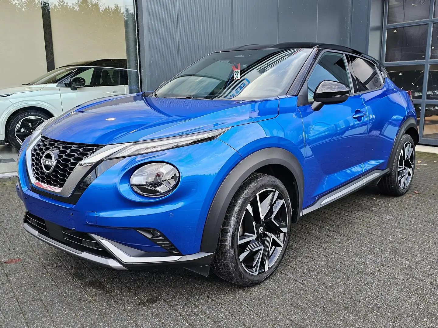 Nissan Juke Juke 1.0 DIG-T N-Design DCT Blau - 1