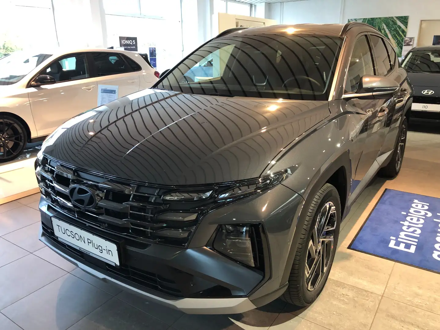 Hyundai TUCSON Plug-In Hybrid Prime 4WD Gris - 1