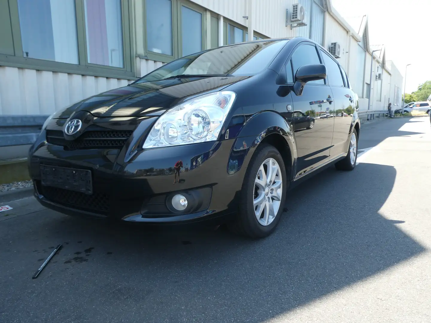 Toyota Corolla Verso 1.8 Team**TÜV/NEU*7-Sitzer*Garantie*AHK*8-fach Noir - 1