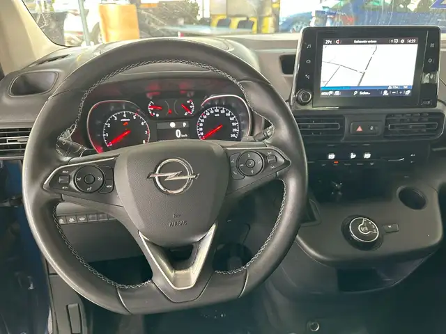 Opel Combo view 10