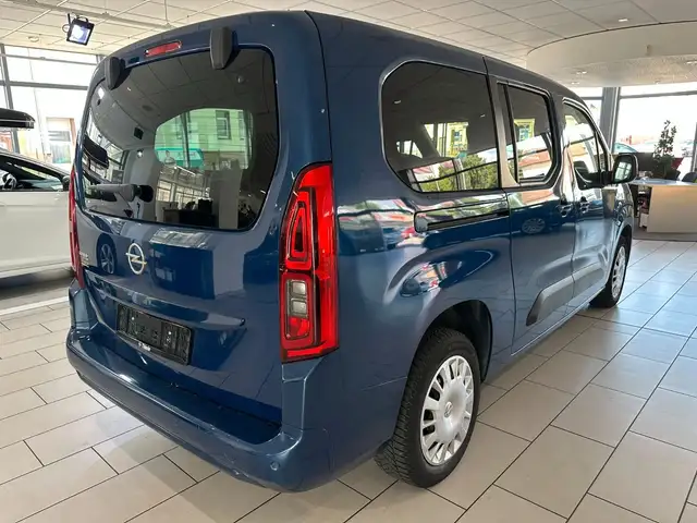 Opel Combo view 4