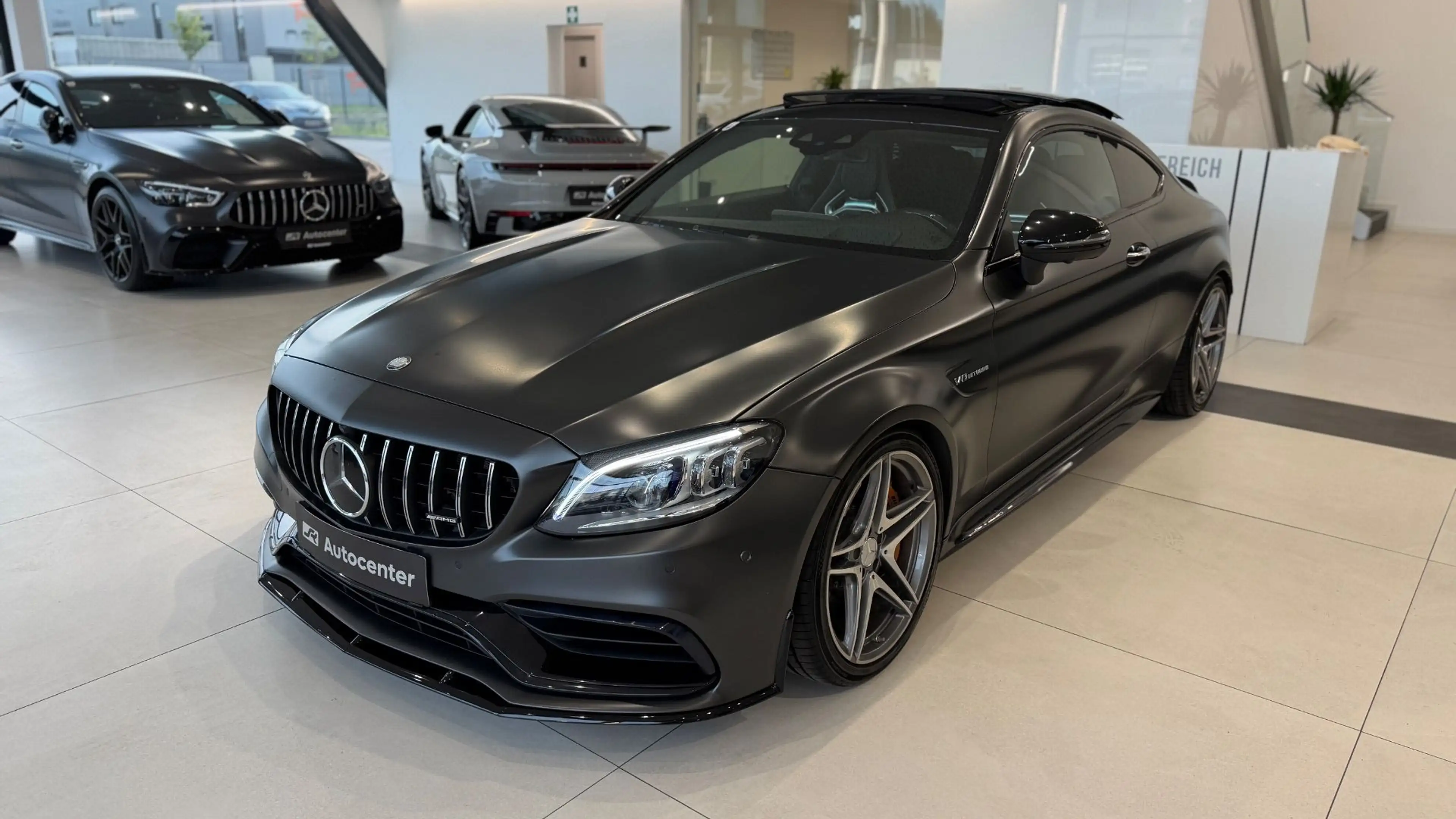 Mercedes-Benz C 63 AMG S Coupe Aut. — photo 3
