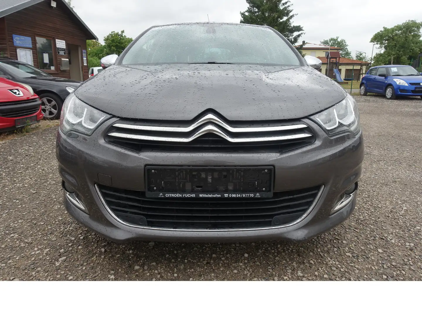Citroen C4 Lim. Selection Automatik PDC Kamera Navi Grau - 2