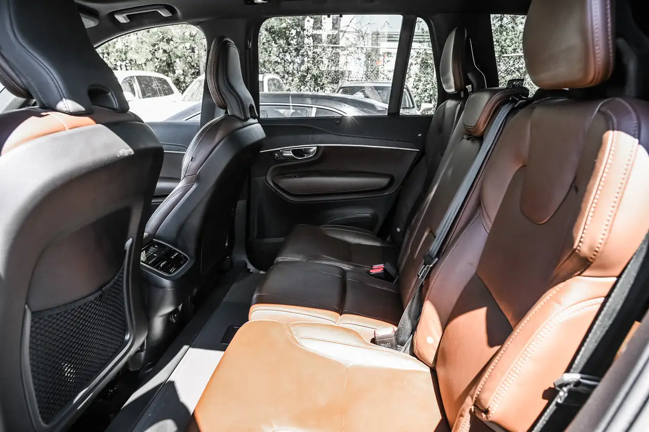 Volvo XC90 снимка Volvo XC90