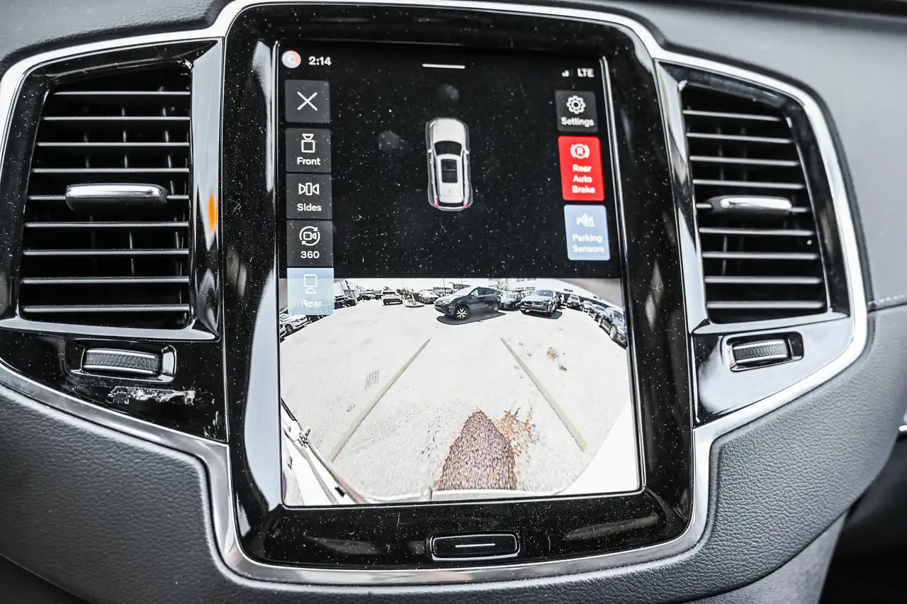 Volvo XC90 снимка Volvo XC90