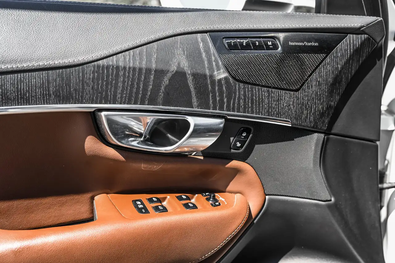 Volvo XC90 снимка Volvo XC90