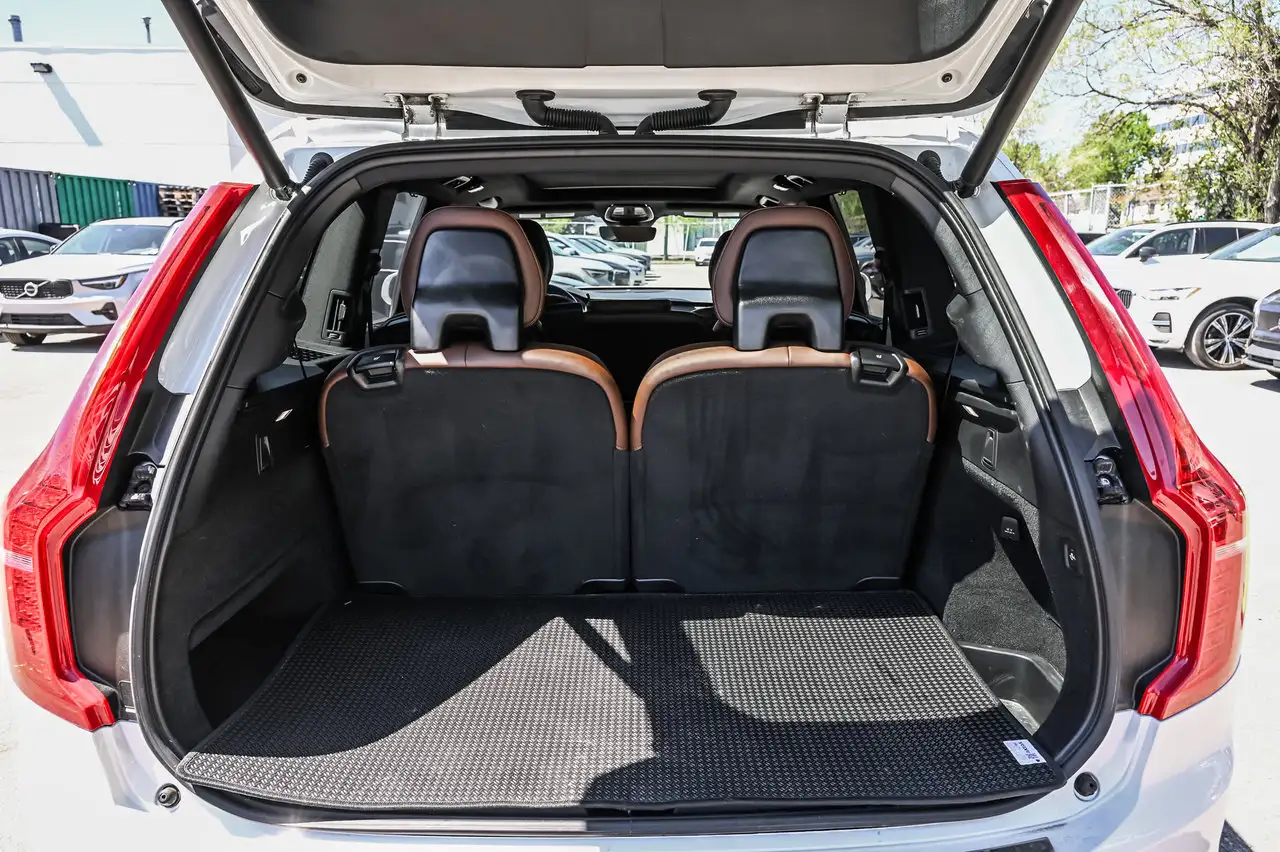 Volvo XC90 снимка Volvo XC90