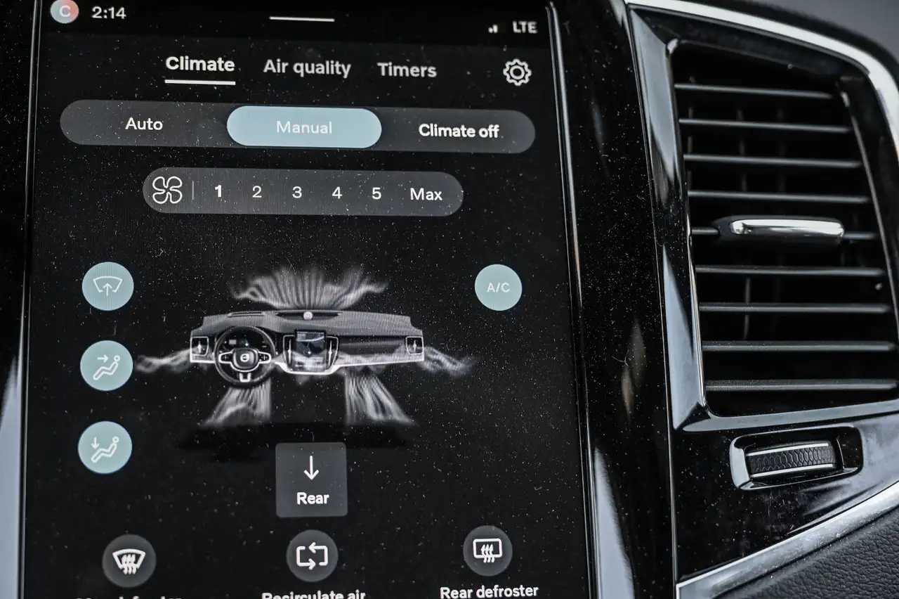 Volvo XC90 снимка Volvo XC90