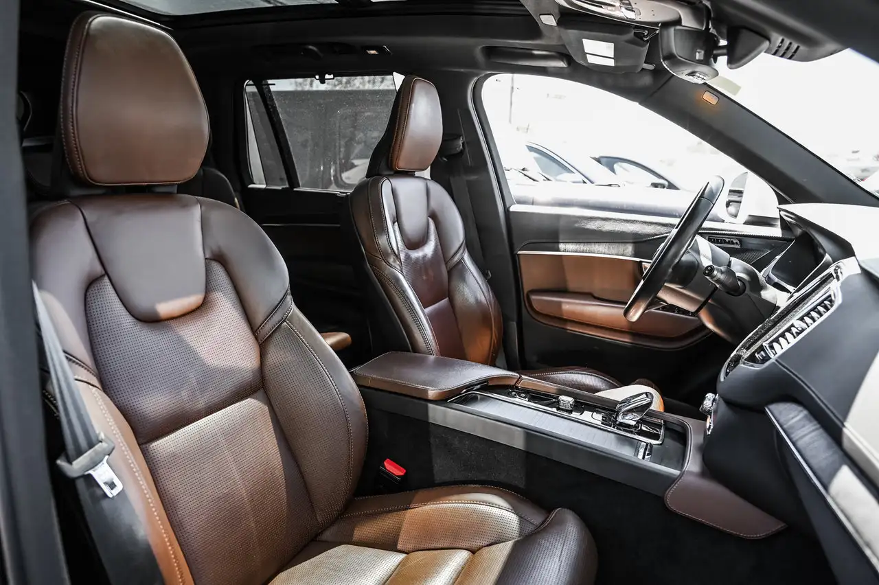 Volvo XC90 снимка Volvo XC90