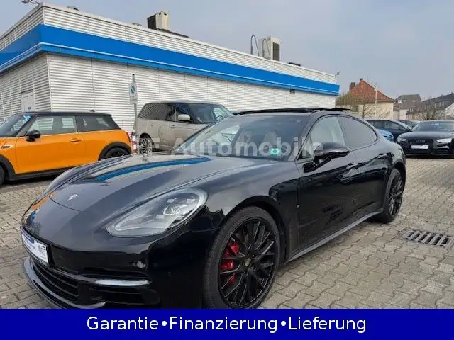 Porsche Panamera PANO SHZ SBL BOSE KEY-LESS 21ZOLL AMBIE