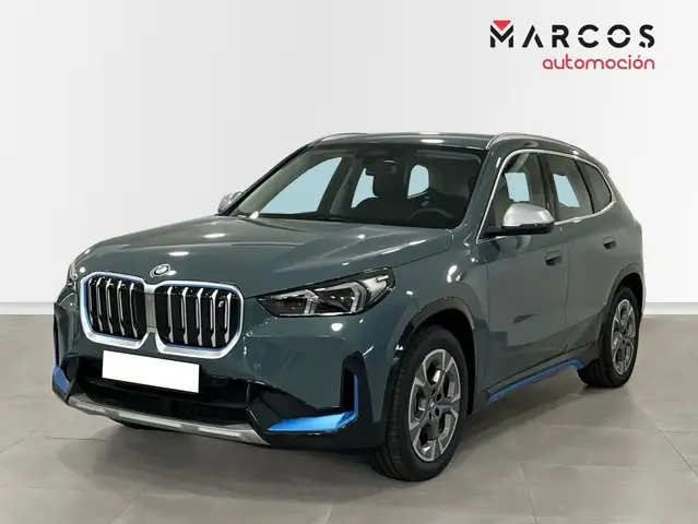 BMW iX1 xDrive30A